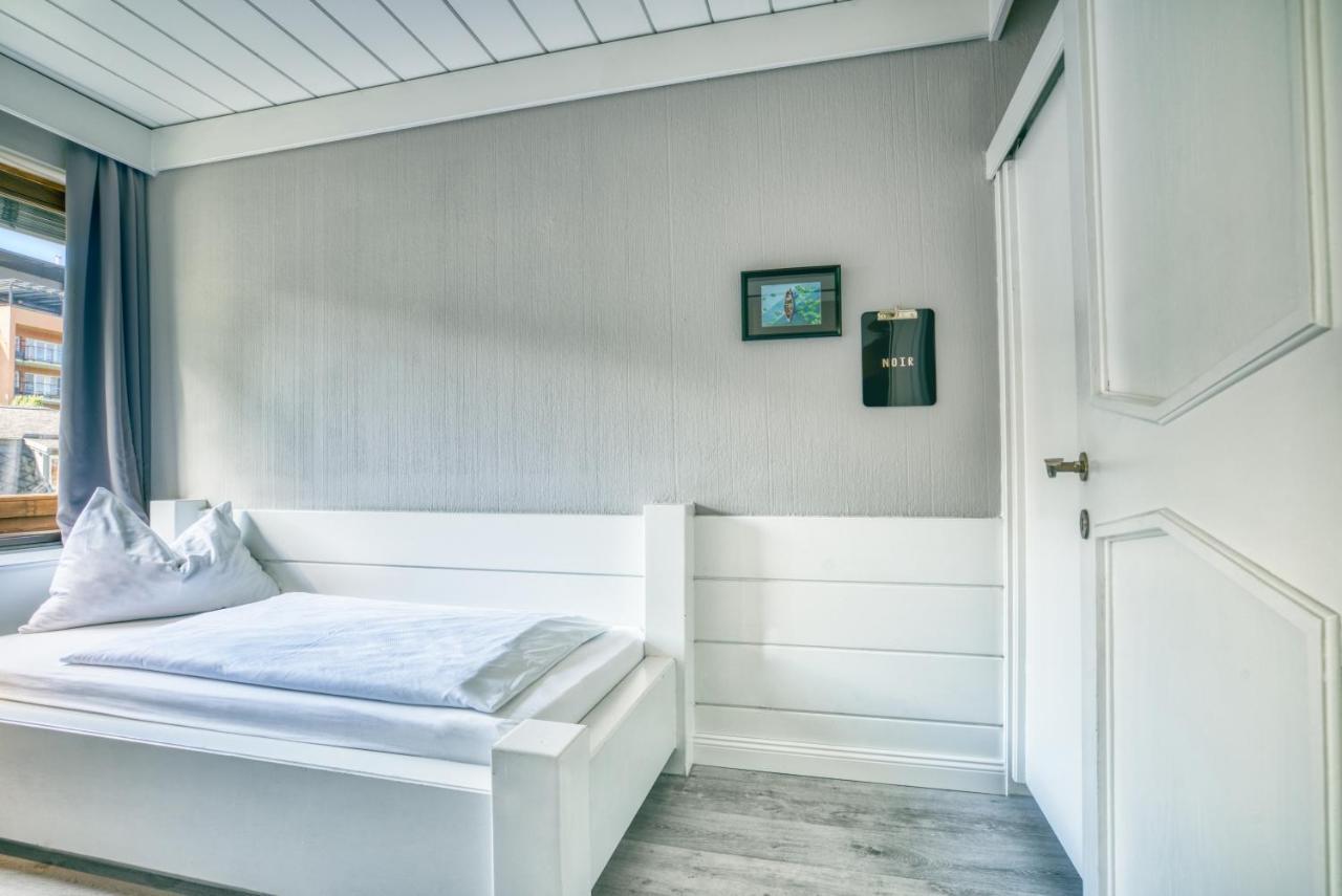 Hotel Parks Velden am Woerthersee Exterior photo